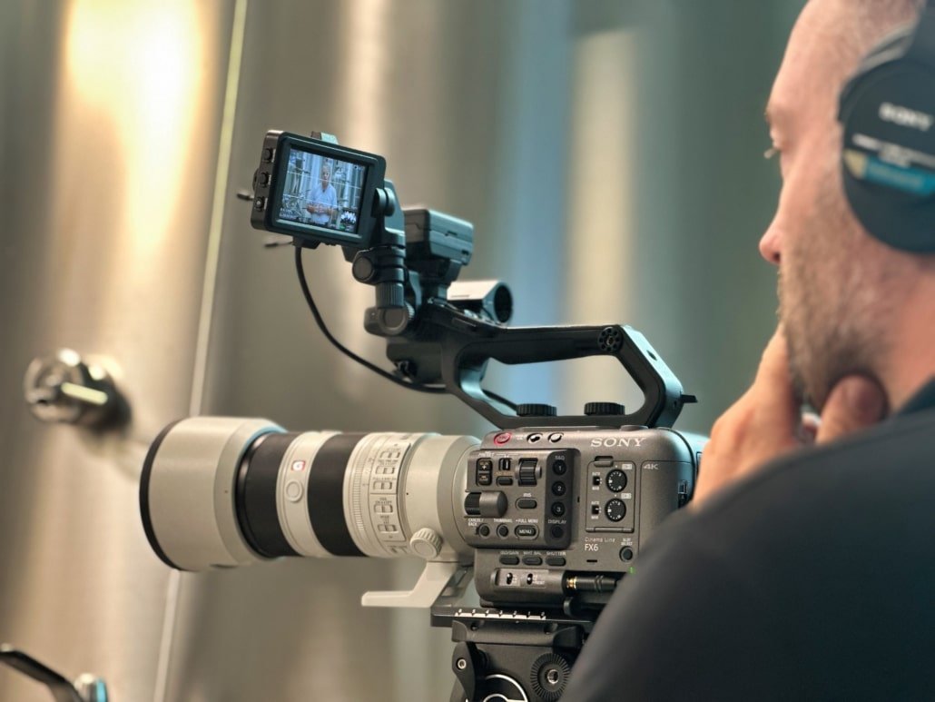 Préparer un tournage léger avec un kit mobile